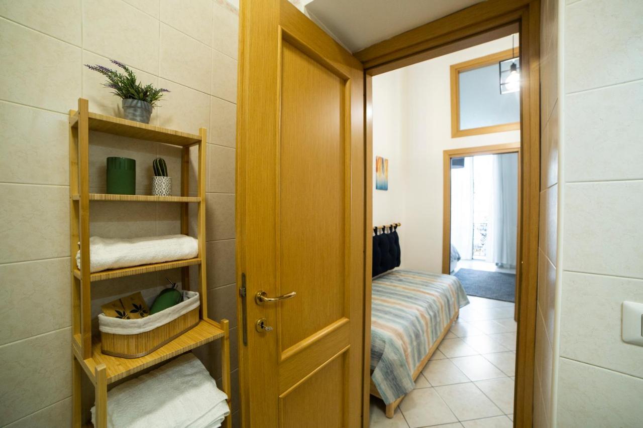 Appartamento Bnb Al Centro E Meglio, Napoli Esterno foto